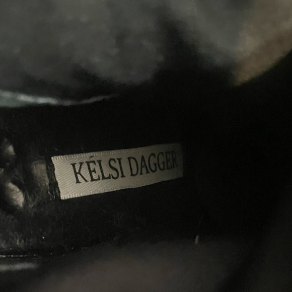 Kelsi Dagger black over the knee boots with gold zipper - Picture 9 of 9